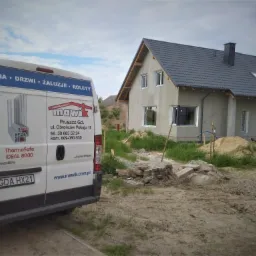 Oferta obejmowała okna, drzwi oraz bramę