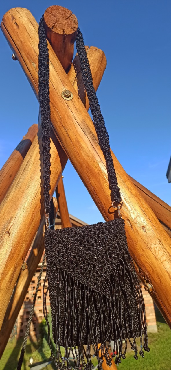 Makramowa torebeczka.