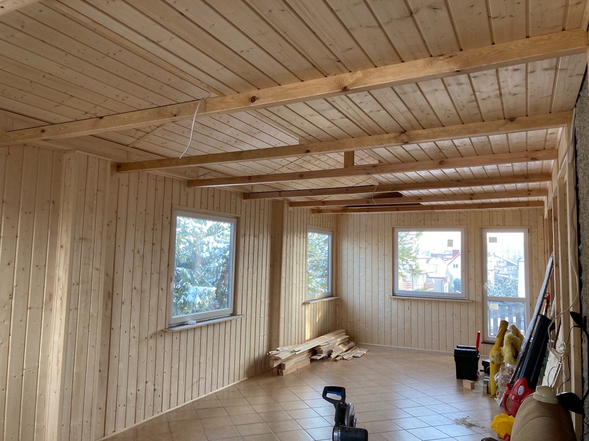 Zabudowa balkonu po powierzchni Ok 70 m2