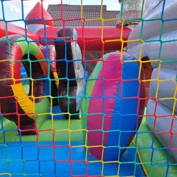 Skakaniec Smok -wnętrze