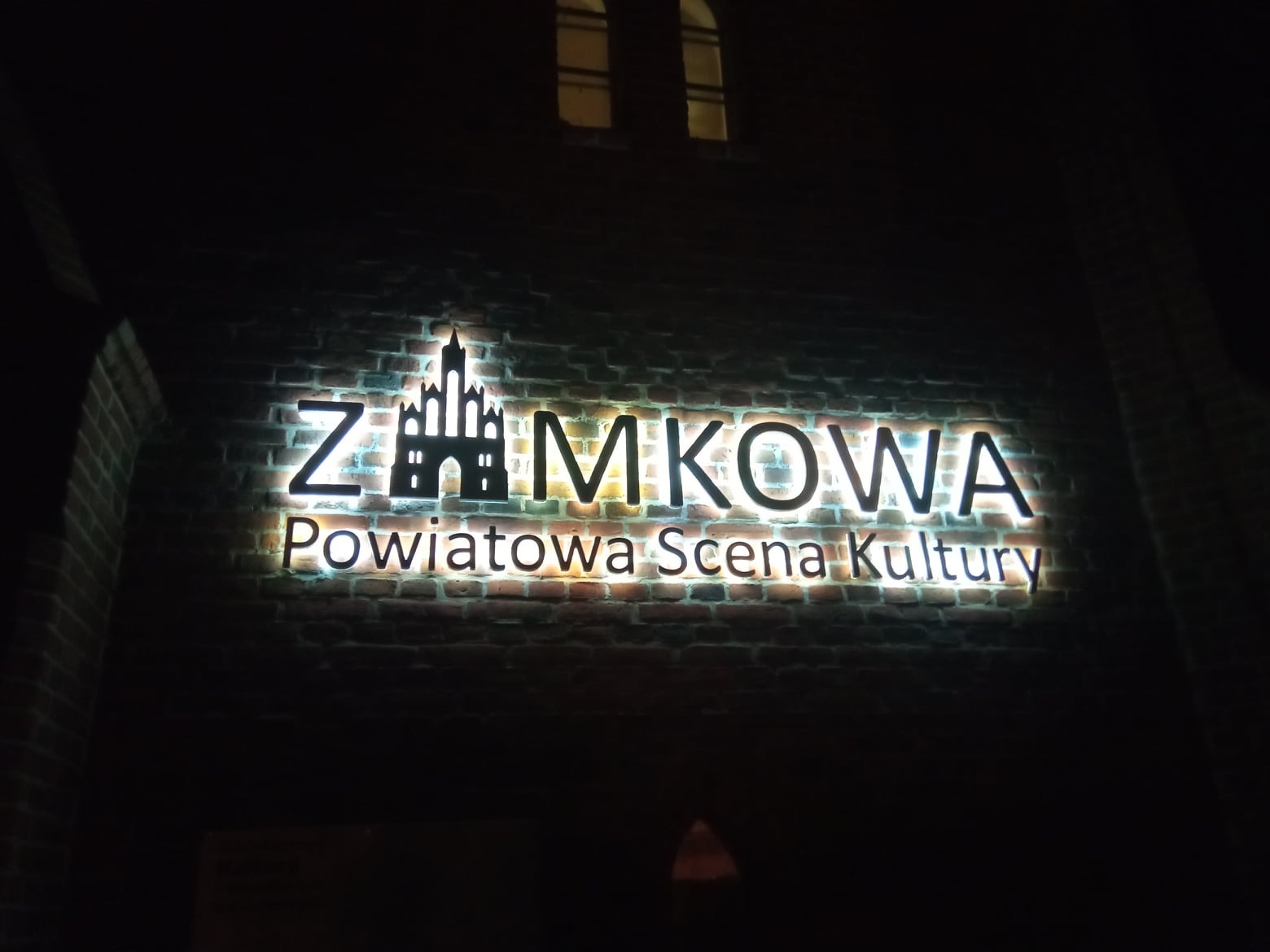 Oświetlenia iluminacyjne