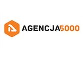 Logo Agencja5000 z Torunia. Pomarańczowy sześciokąt z białym symbolem litery 'A' i napisem 'AGENCJA5000' po prawej stronie.