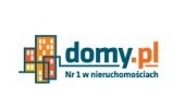 Logo serwisu domy.pl z abstrakcyjnym symbolem budynków w kolorach pomarańczowym i brązowym, hasło 'Nr 1 w nieruchomościach' poniżej.