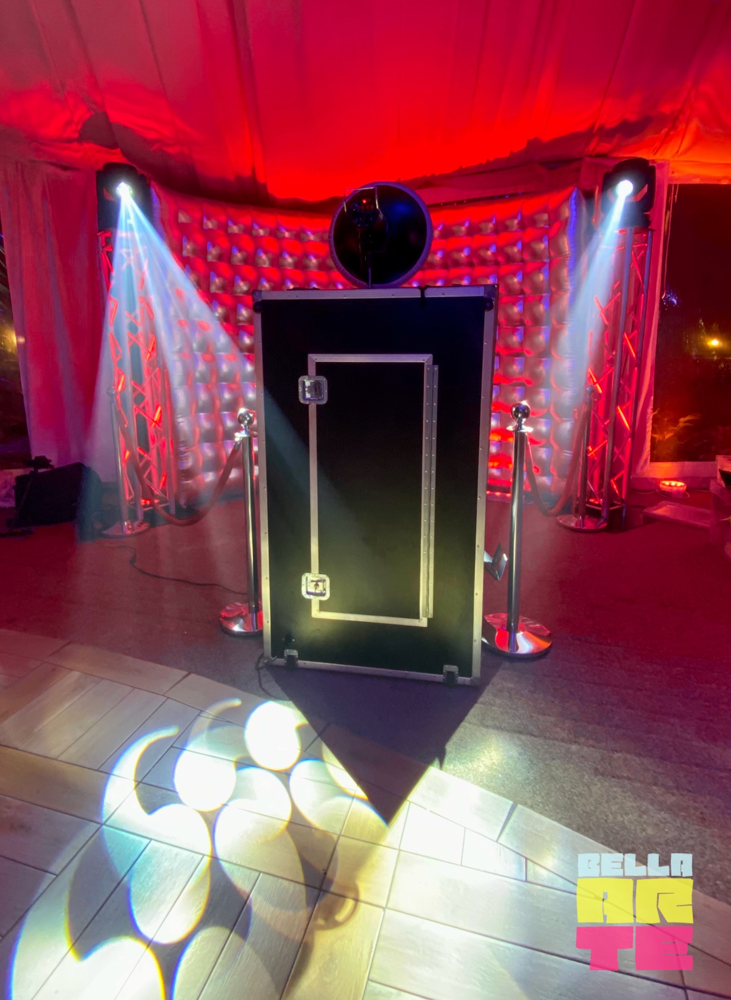 Fotolustro + dmuchana ścianka + oświetlenie