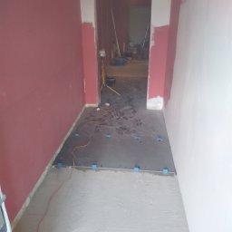 Marek XXX - przed malowaniem i położeniem płytek