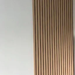 Montaż paneli i przycięcie winylowych z VOX