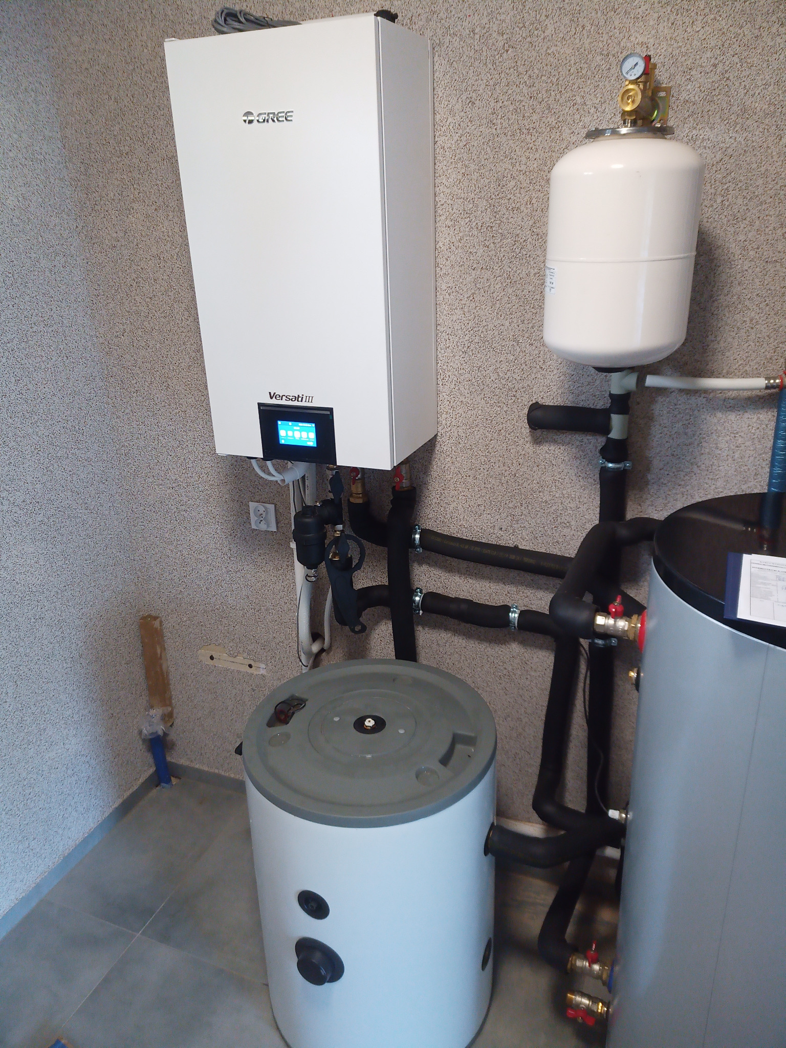 Maszynownia pompy ciepła Gree Split 8kw 3f