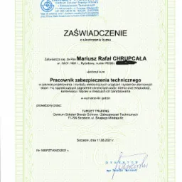 Kwalifikacje zawodowe uprawniające do wykonywania usług ochrony mienia objęte rygorystycznym prawom Państwowym