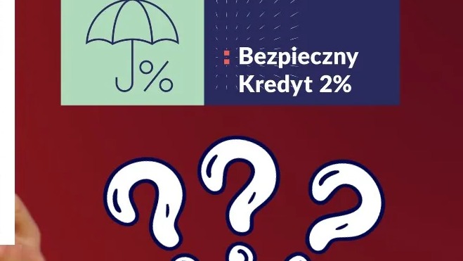 Grafika informacyjna z parasolem, symbolem procentu, napisem 'Bezpieczny Kredyt 2%' i znakami zapytania na bordowym tle.