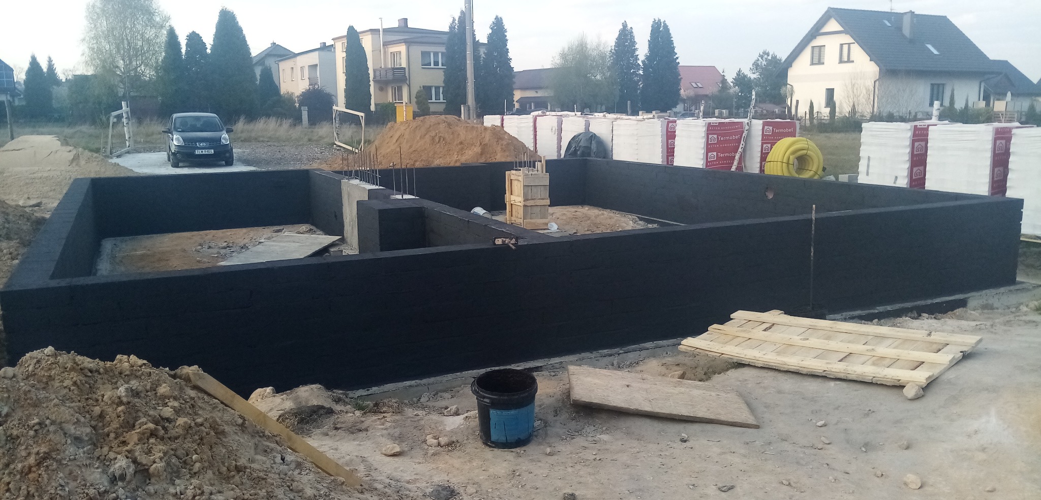 Izolacja przeciwwilgociowa budynku jednorodzinnego