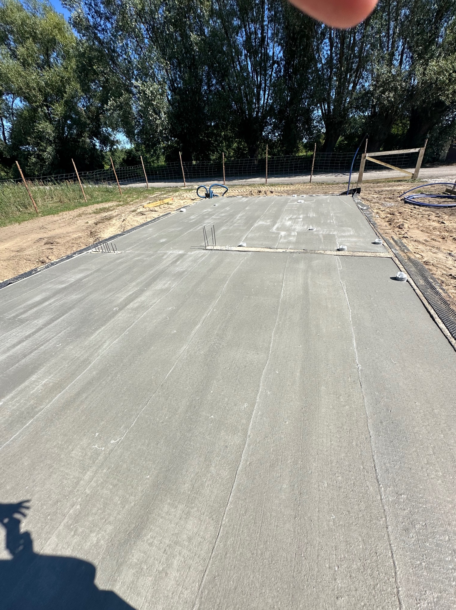 Projekt Brzegowa, Łomianki