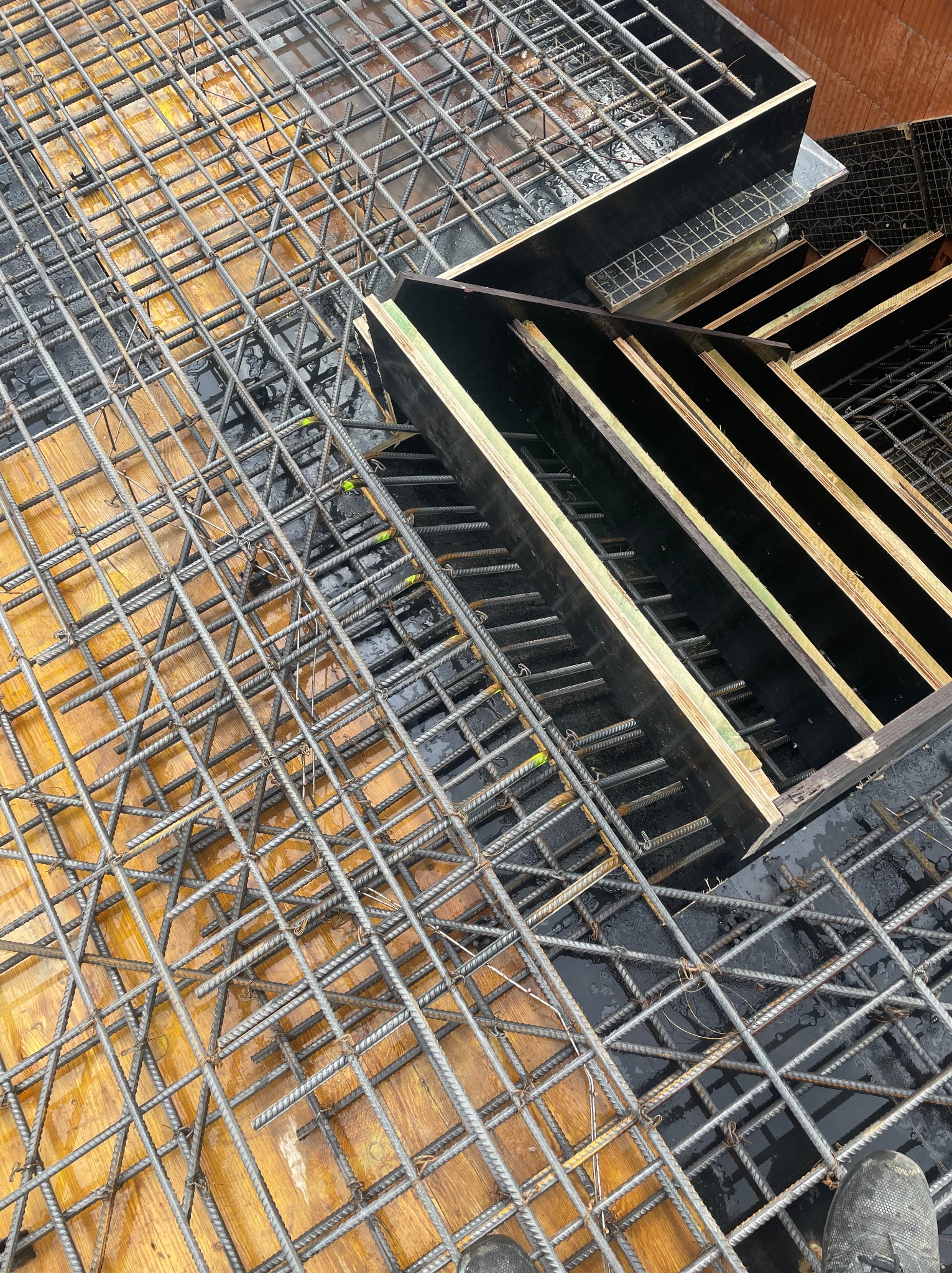 Schody projekt Brzegowa, Łomianki