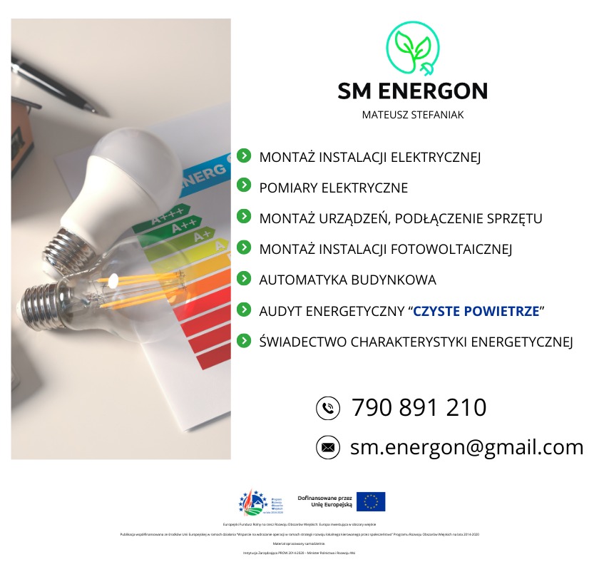 Dwie żarówki (LED i tradycyjna) leżące na arkuszu z klasami energetycznymi, obok wizytówka firmy SM Energon z ofertą usług.