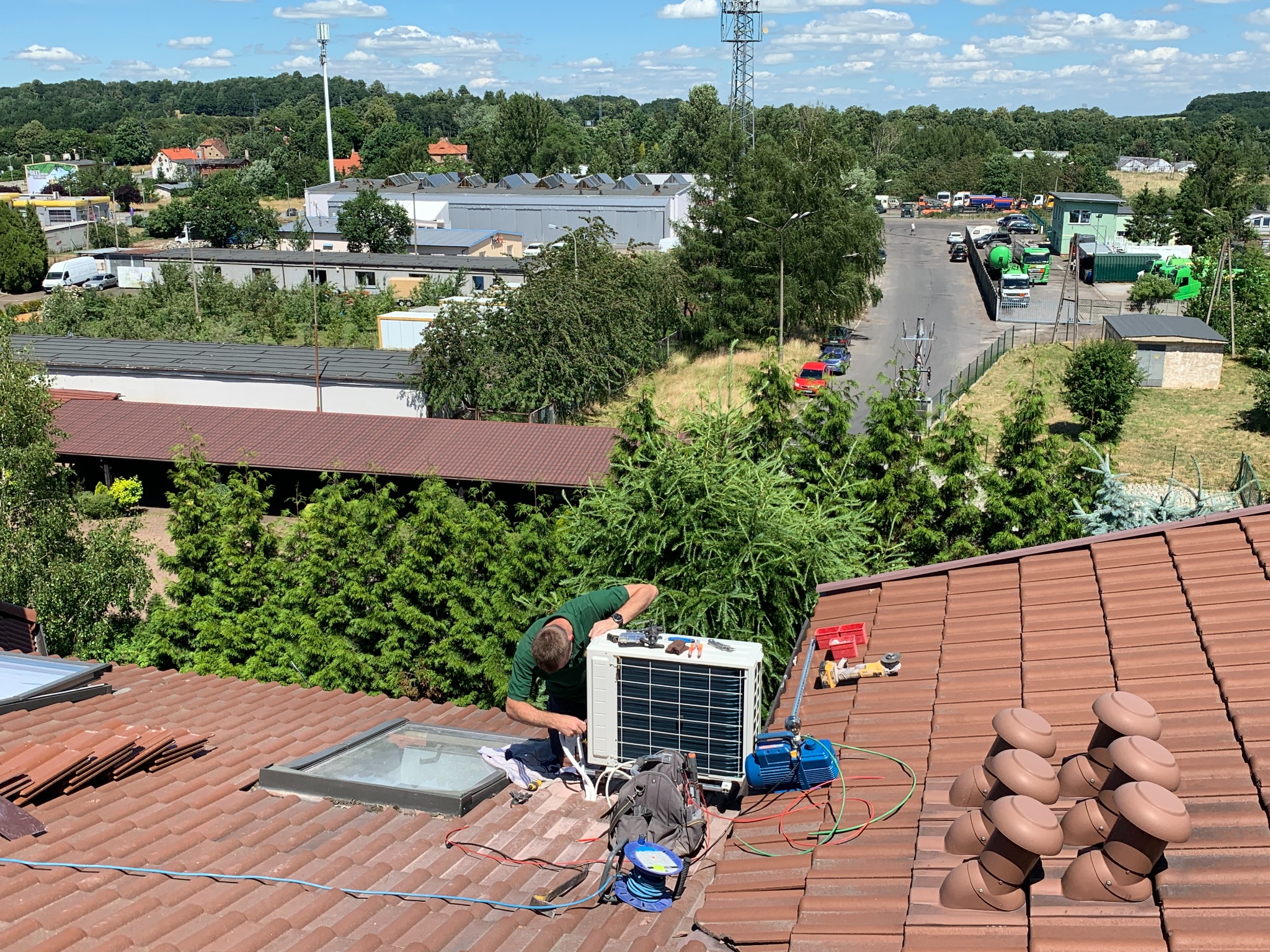 Montaż jednostki zewnętrznej HOTEL Maria Antonia w Zagórzu