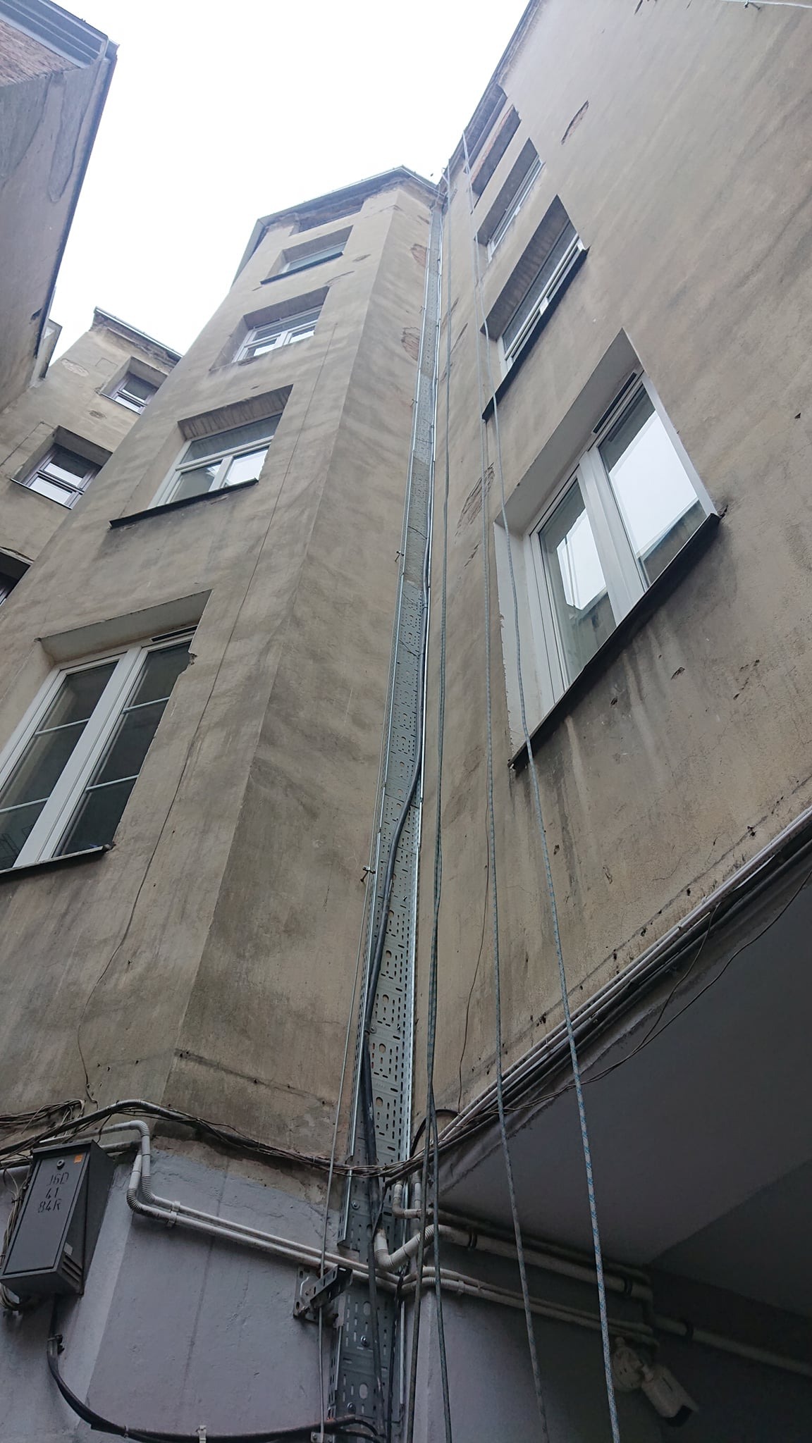 Montaż światłowodu