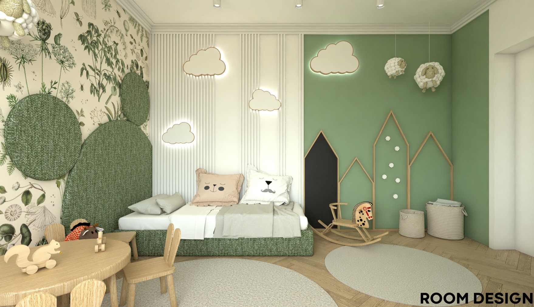 Pokój dziecięcy w pastelowych zieleniach z łóżkiem z wezgłowiem w kształcie drzew, drewnianym stolikiem z krzesełkami, lampkami w kształcie chmur i zabawkami.