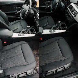 Wnętrze samochodu BMW przed i po czyszczeniu tapicerki, widoczne różnice w czystości siedzeń i podłogi.
