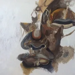 Abstrakcyjny portret w odcieniach brązu i beżu, z wyraźną fakturą farby olejnej na płótnie, przypominający zdekonstruowaną twarz.