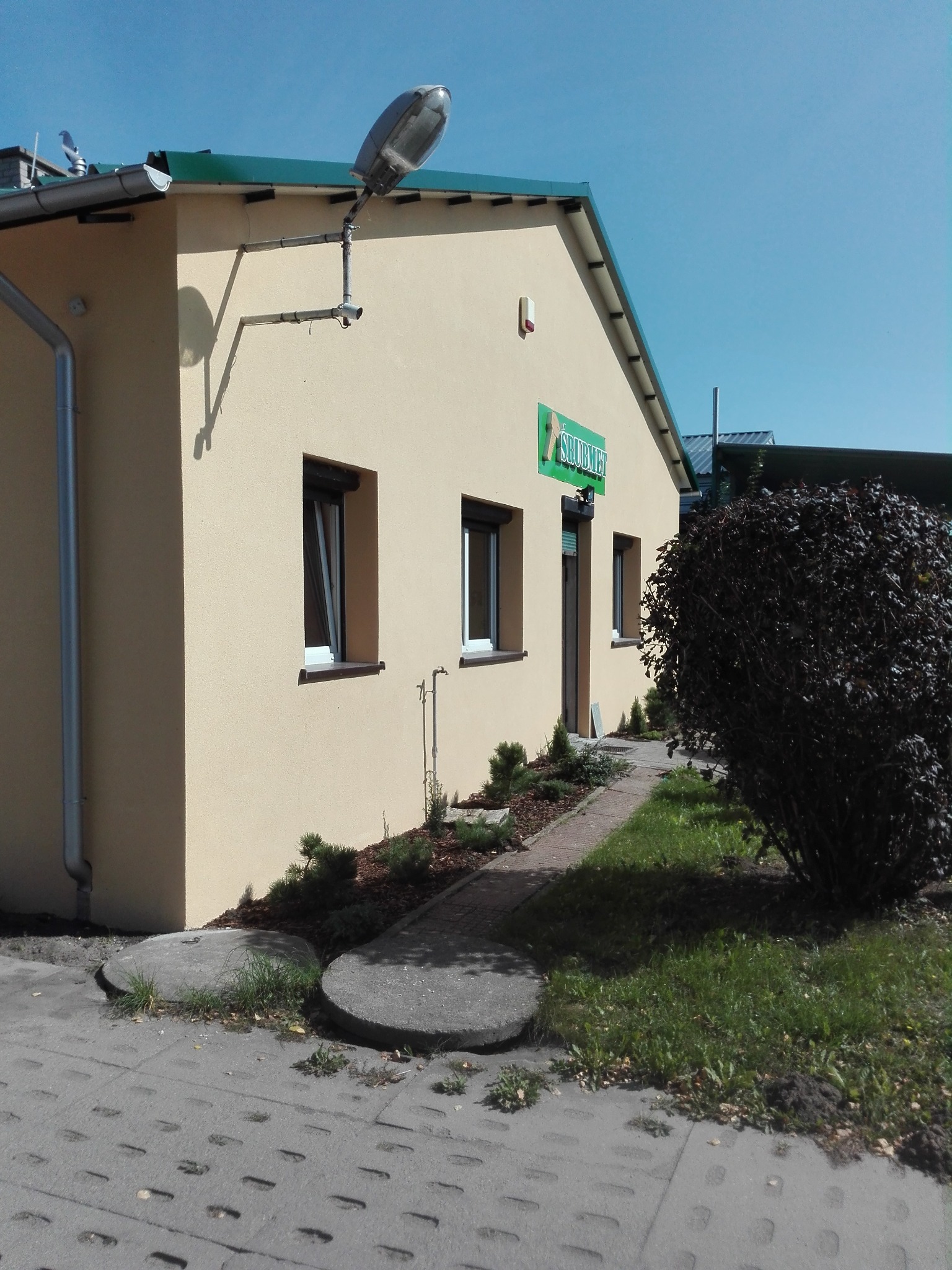 wykonanie docieplenia hali dla firmy śrubmet