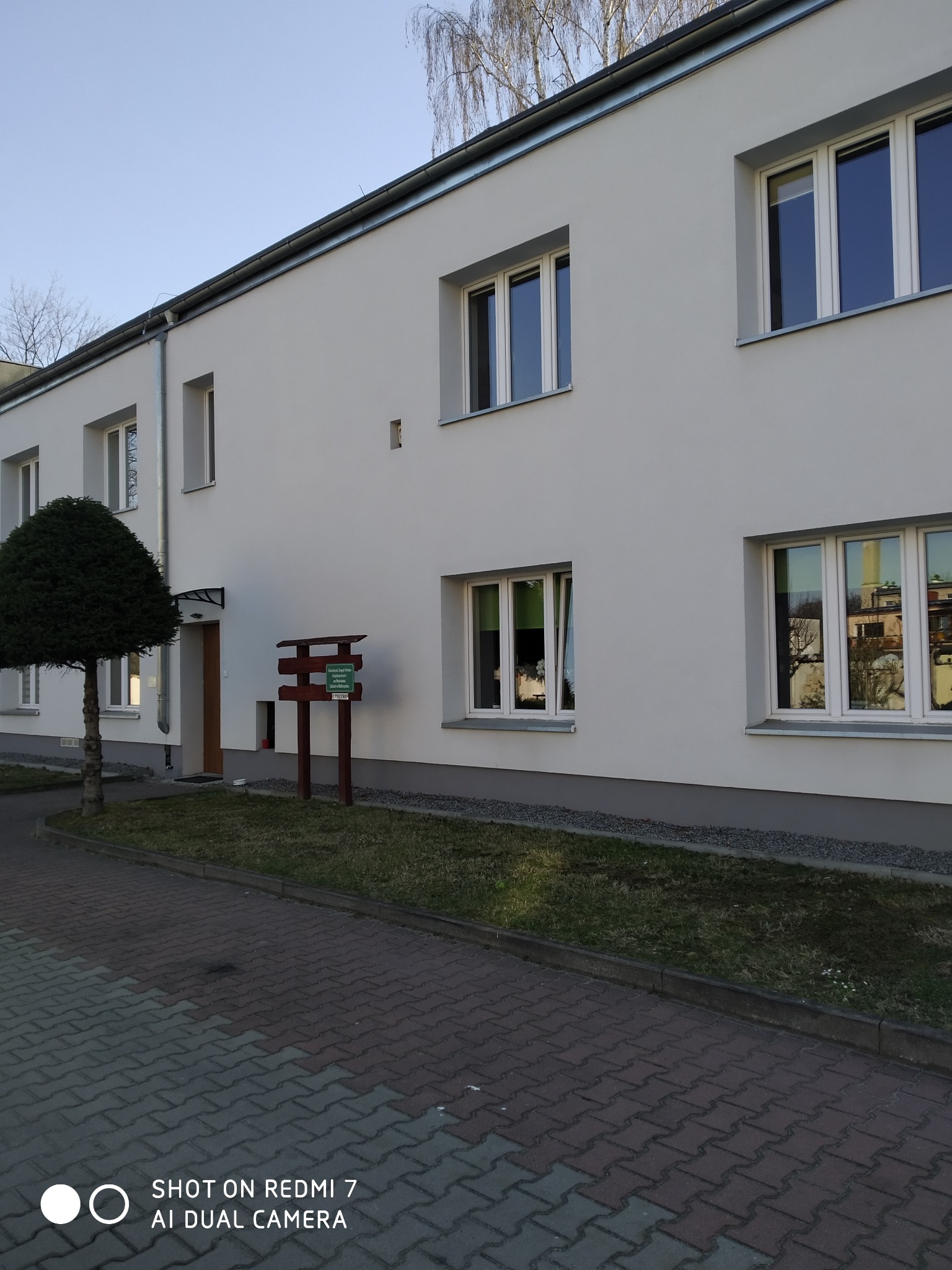 Studio Języków Obcych Interlogos znajduje się na parterze budunku.