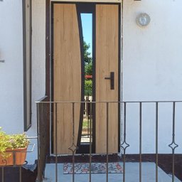 "AM DOOR" S.C. - Porządny Montaż Rolet Antywłamaniowych Szczecin