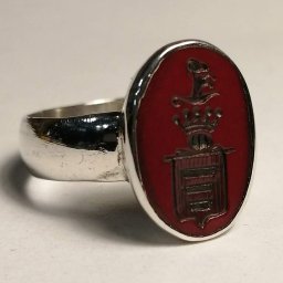 Sygnet z herbem Korzczak