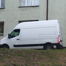 Holowanie Giżycko Kętrzyn Pisz Ełk bus 9 8 7  osobowy busy dostawcze wynajem samochodów busów laweta pomoc drogowa 