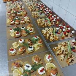 Usługi Gastronomiczne M&D - Catering Na Komunię Kołbiel