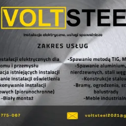 Grafika reklamowa firmy Volt Steel oferującej instalacje elektryczne i usługi spawalnicze, z wyliczeniem zakresu usług, numerem telefonu i adresem e-mail na teksturowanym tle.