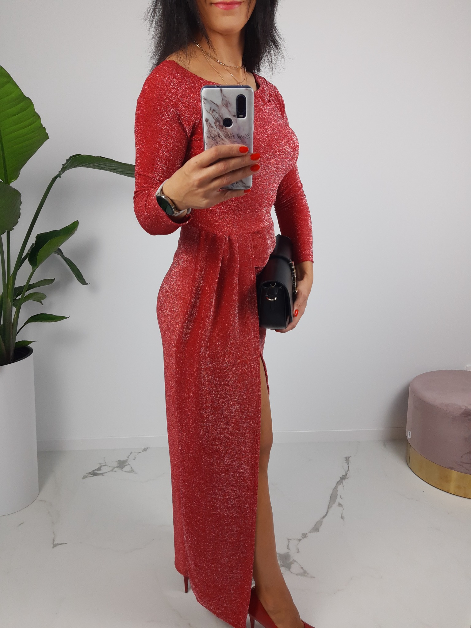 Długa wieczorowa sukienka brokatowa butikallamoda