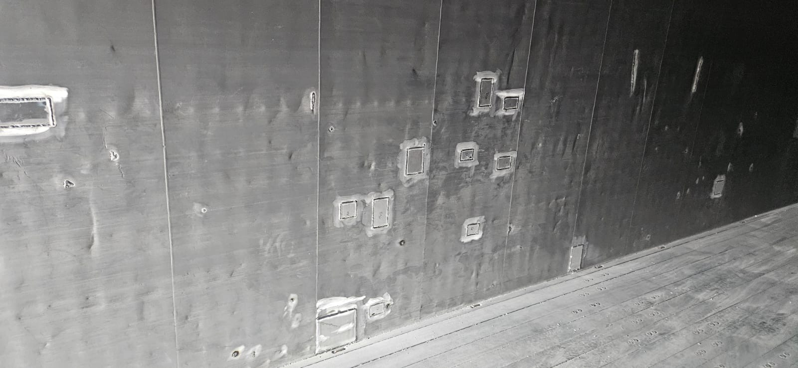 Naprawa spawalnicza w naczepie aluminiowej