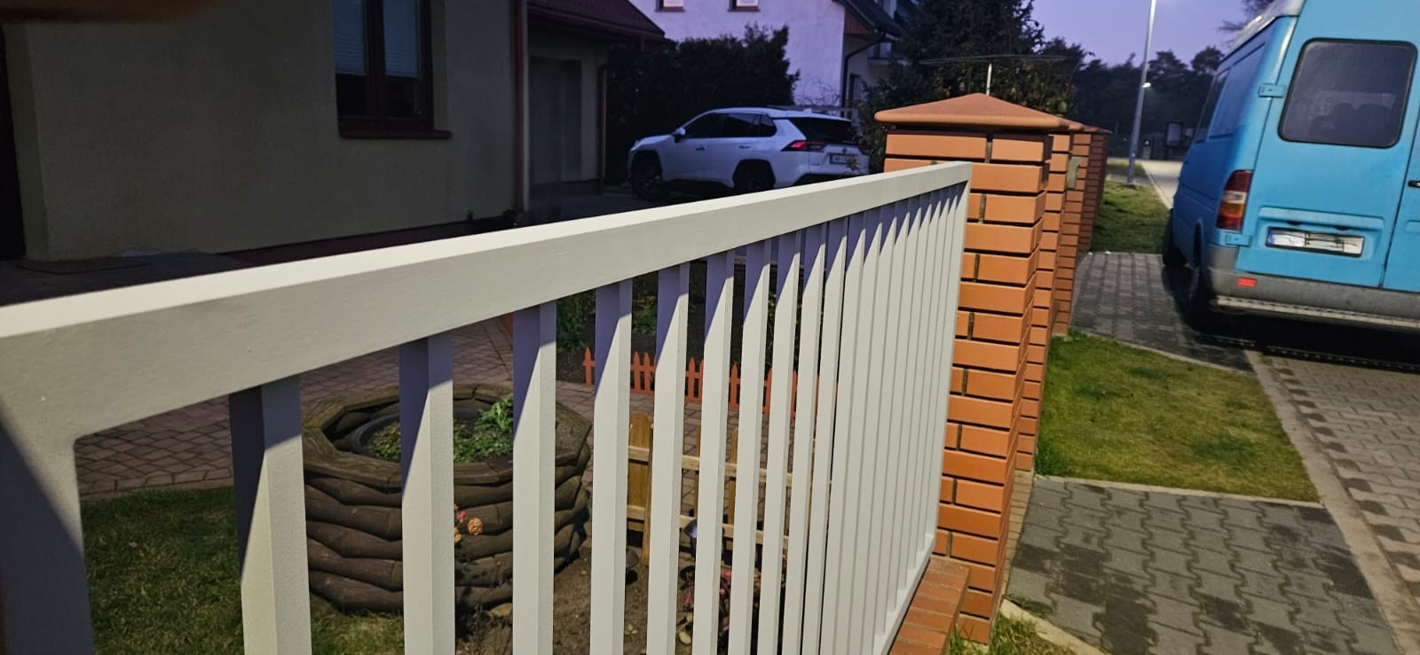 Przęsła ogrodzeniowe - aluminium