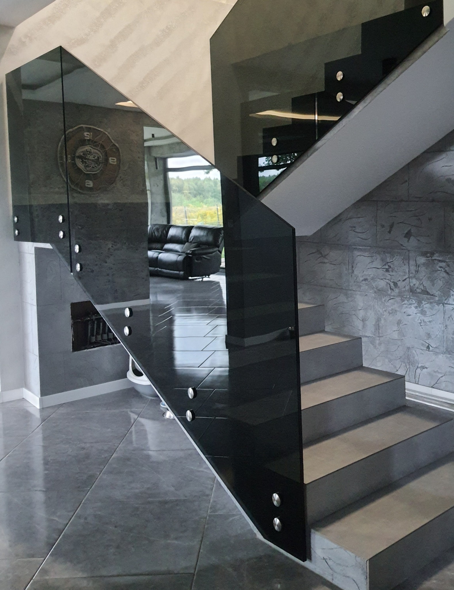 Ład zawsze błyszczy