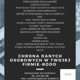 Informacja o ochronie danych osobowych RODO dla firm, z listą danych osobowych i zaproszeniem do kontaktu, obok klawiatura i tablet.