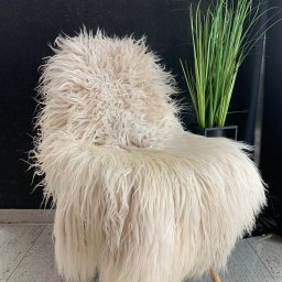 Luxurious LONG HAIR Icelandic sheepskins

https://www.adam-leather.com/sheepskins/icelandic