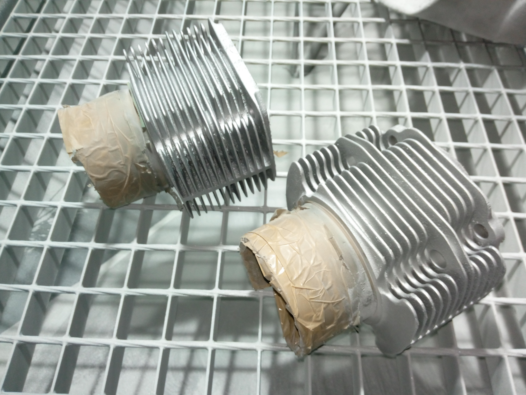 Szkiełkowanie Cylindry Fiat 126p