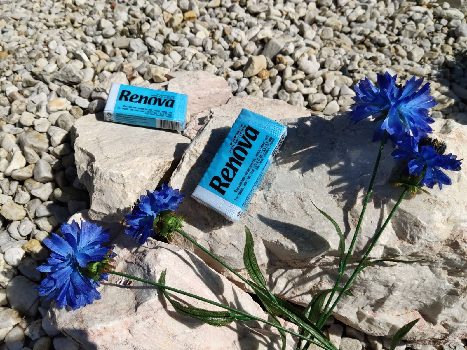 Kolorowe chusteczki kieszonkowe - bezpieczne, miękkie, zwracają na siebie uwagę