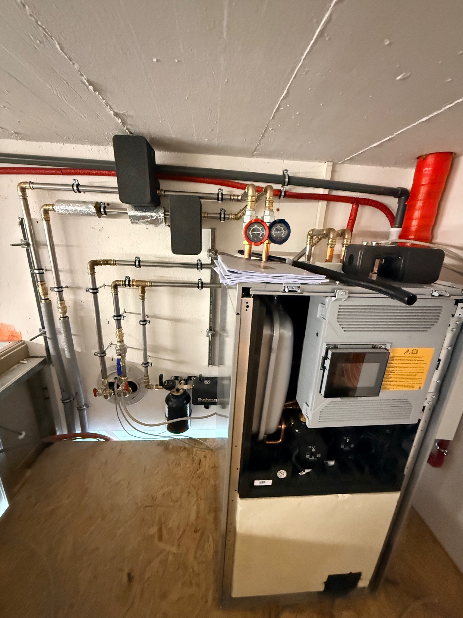 Montaż pompy ciepła monoblok