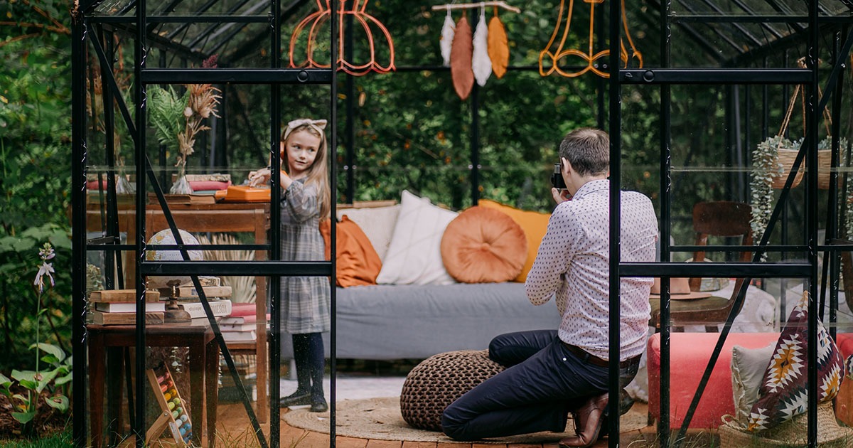 Sesja fotograficzna w plenerze.