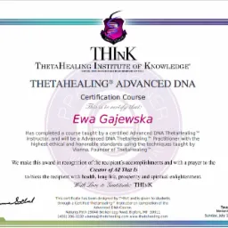 Certyfikat ukończenia kursu ThetaHealing Advanced DNA dla Ewy Gajewskiej, wydany przez ThetaHealing Institute of Knowledge, z podpisem Vianny Stibal i datą 12 lipca 2020.
