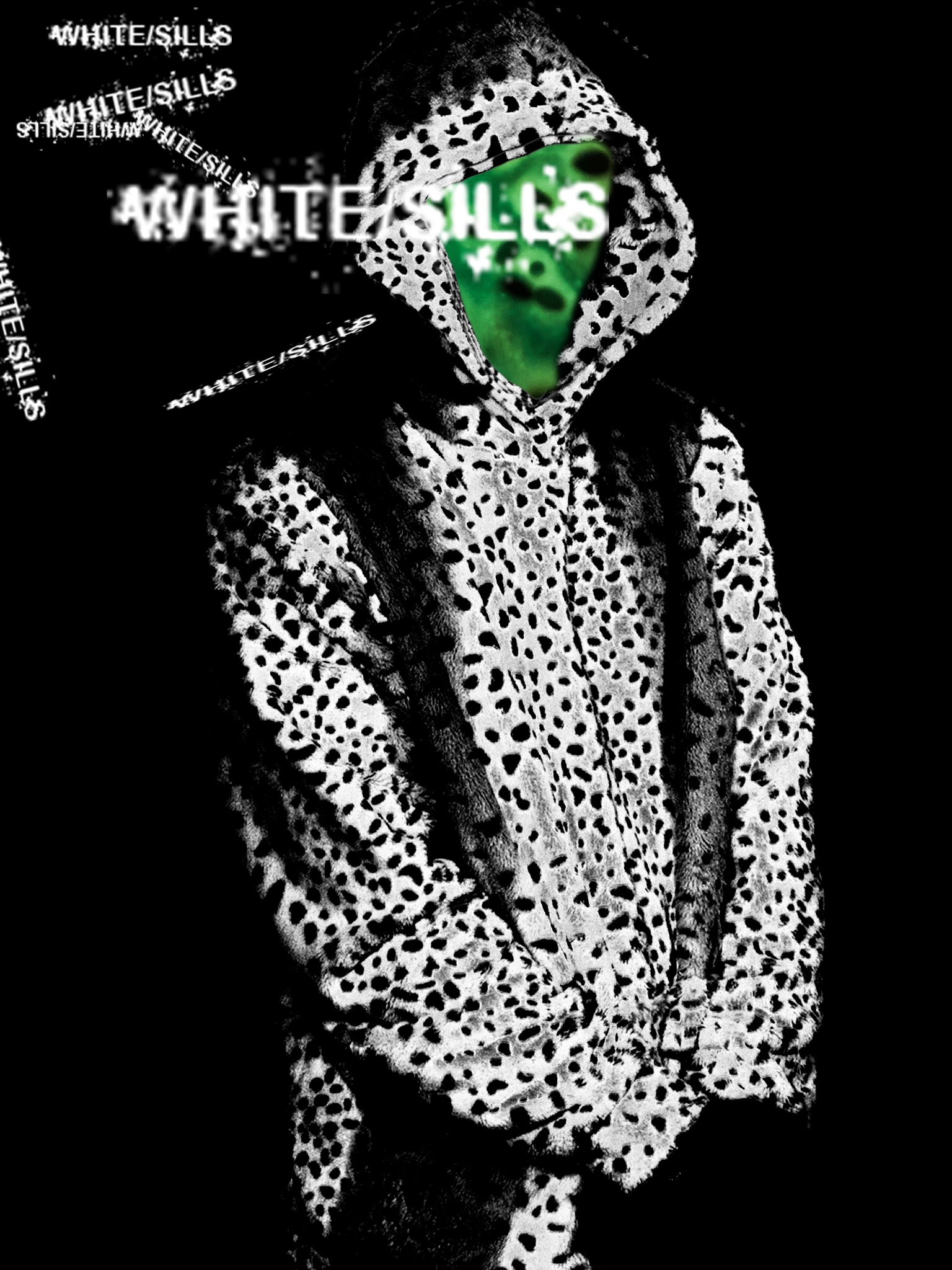 Osoba w kapturze i futrze w panterkę, zielona twarz, napis 'WHITE/SILLS' w tle. Awangardowa grafika z elementami surrealizmu.