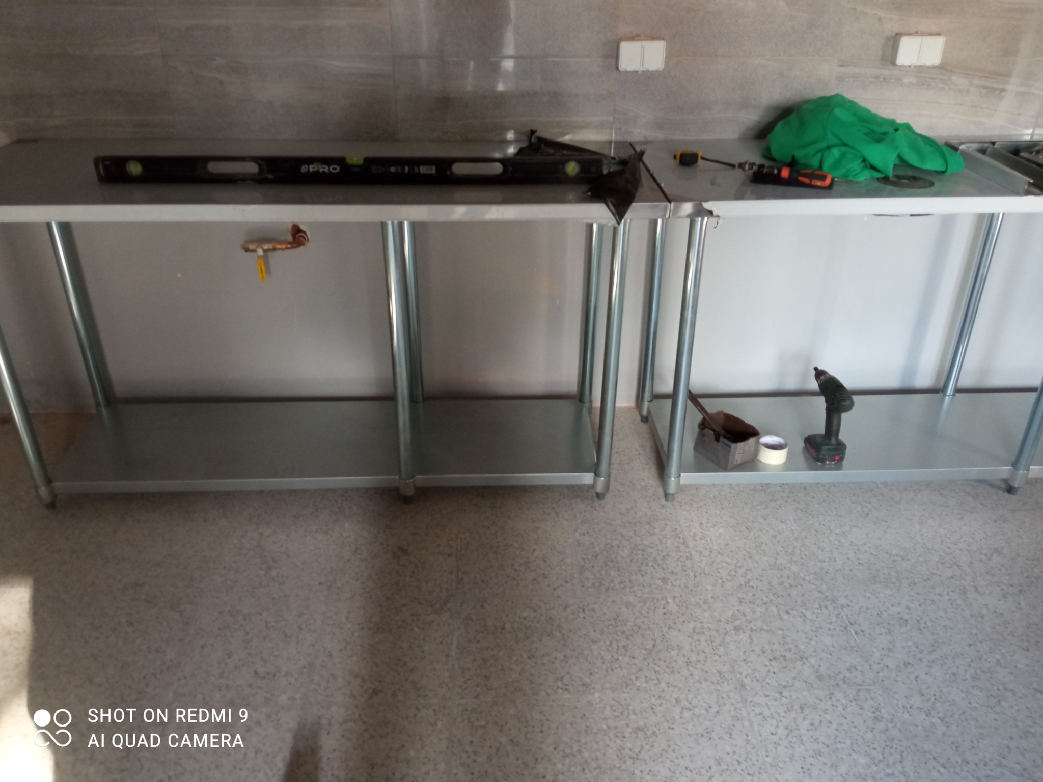 Skracanie stołu kuchennego