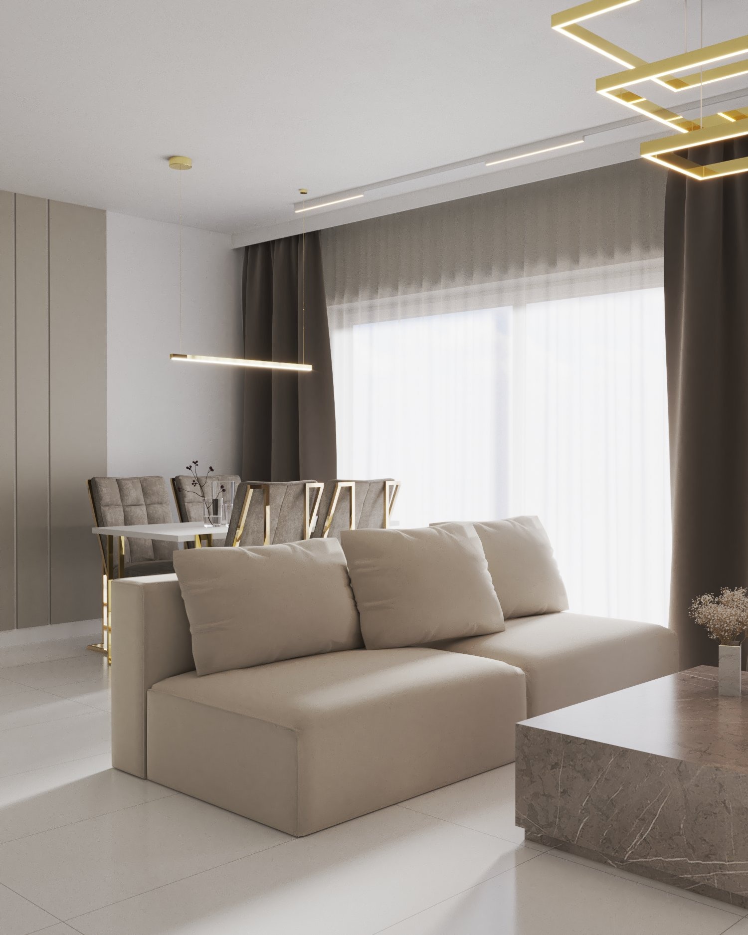 Nowoczesny salon z beżową sofą modułową, marmurowym stolikiem kawowym i jadalnią z krzesłami w tle, oświetlony złotymi lampami.