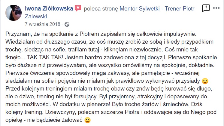 Zrzut ekranu z Facebooka, rekomendacja trenera Piotra przez Iwonę Ziółkowską, opisująca pozytywne doświadczenia z treningów, w tym plenerowych, i poprawę techniki ćwiczeń.