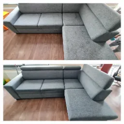 Dwa ujęcia szarego narożnika z tkaniny o wyraźnej fakturze, widoczne na drewnianej podłodze. Jedno ujęcie z g&oacute;ry, drugie z boku, ukazujące detale konstrukcji i zagł&oacute;wki.