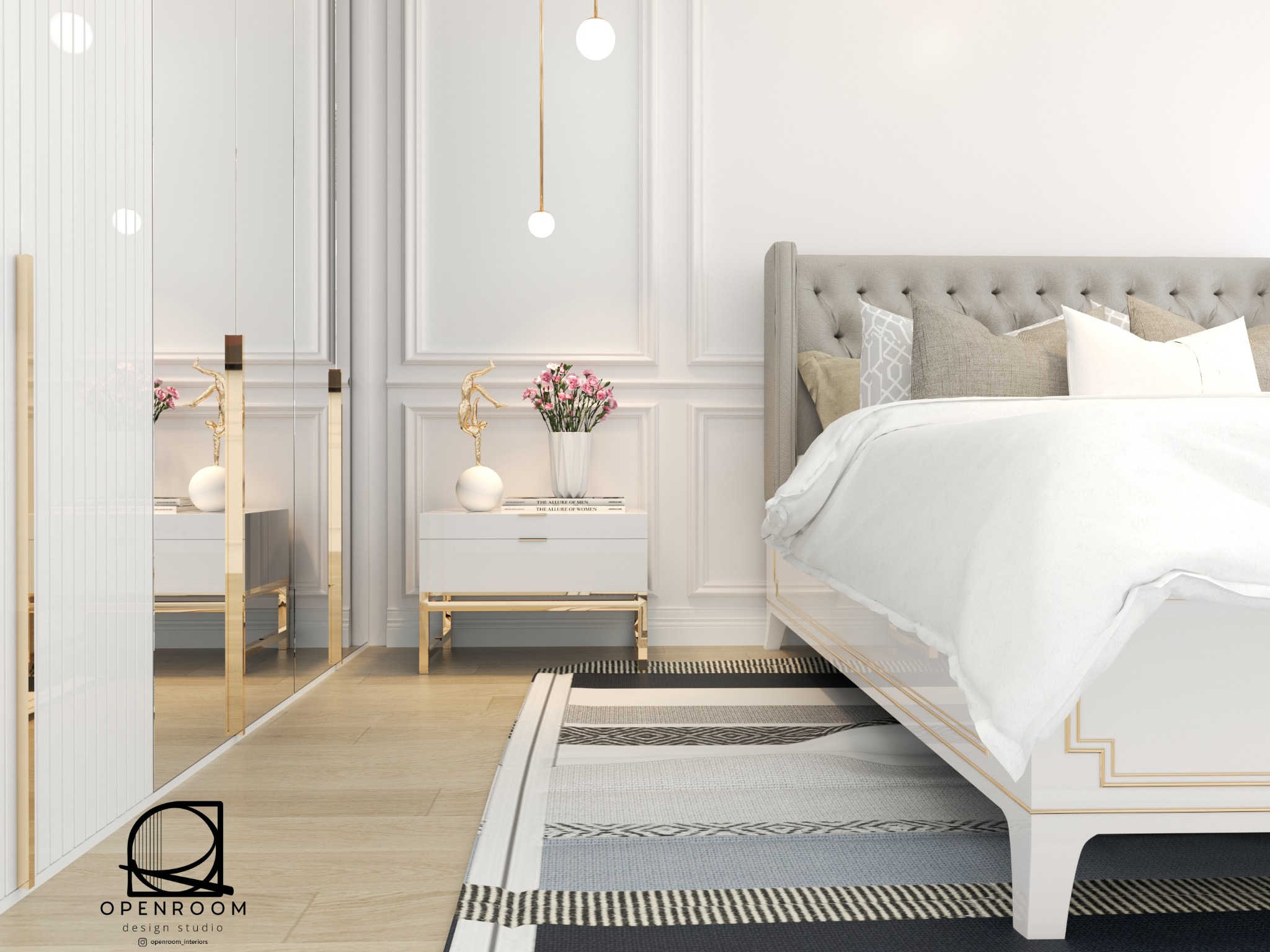 Elegancka sypialnia w bieli i złocie: łóżko z tapicerowanym zagłówkiem, szafka nocna z kwiatami i złotą figurką, lustrzana szafa oraz dywan w pasy.