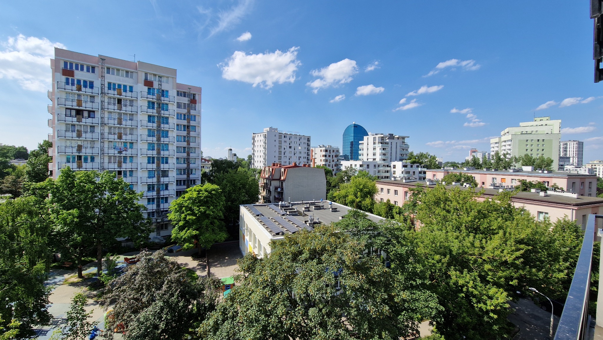 Kawalerka na Pradze Płd, idealna lokalizacja dla singla, pary lub pod wynajem