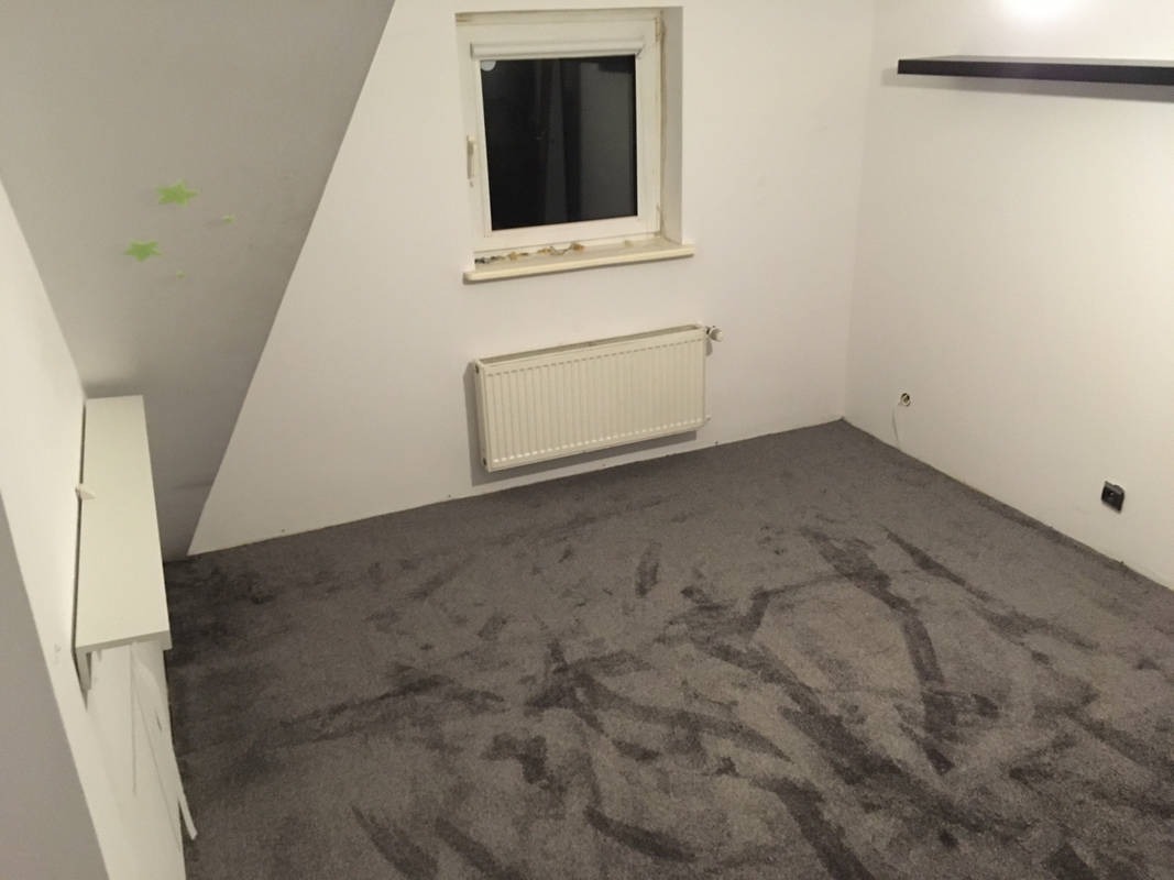 Kładzenie wykladzin