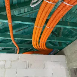 Instalacja na rurach własnej produkcji