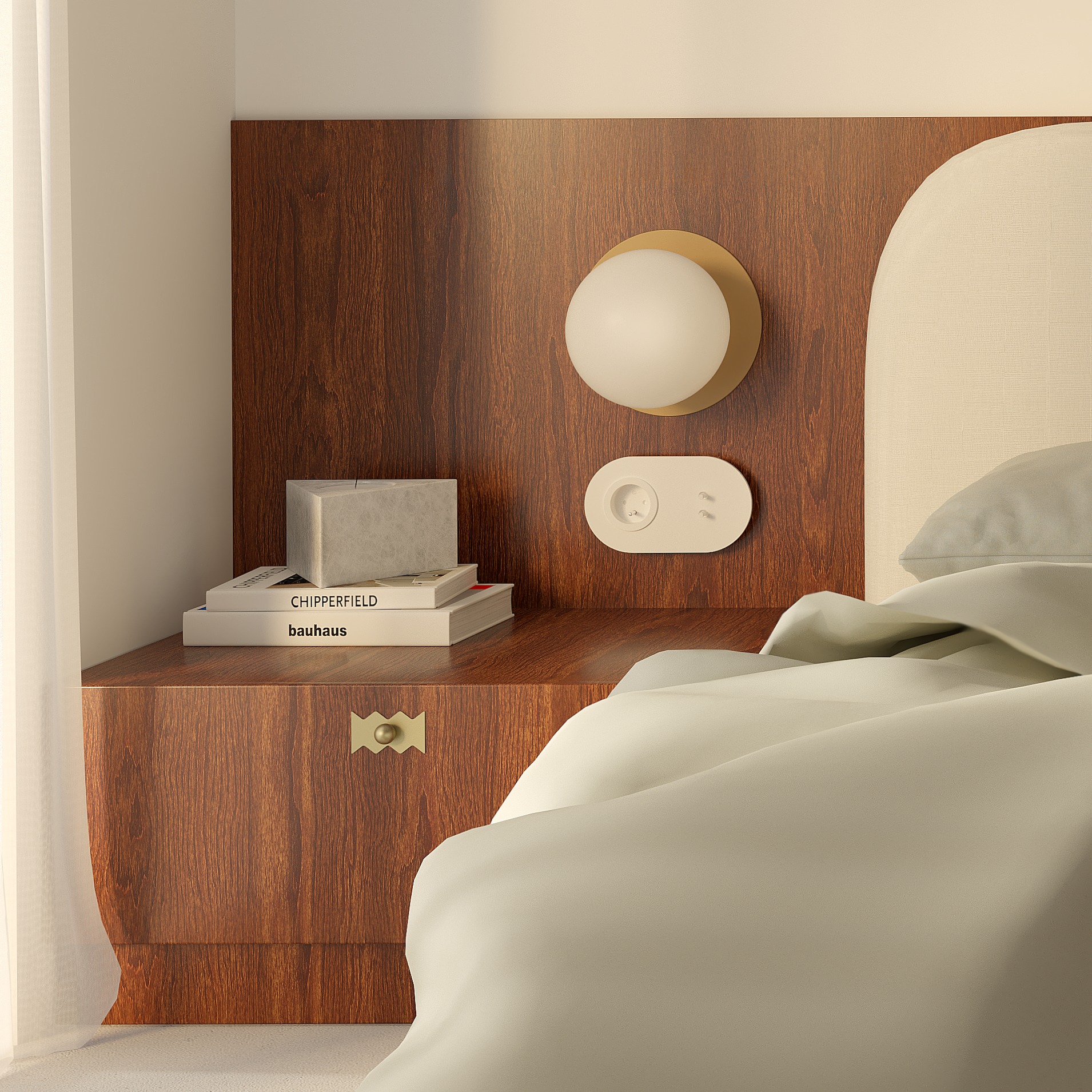 Nowoczesna sypialnia: drewniana szafka nocna z książkami 'Bauhaus' i 'Chipperfield', okrągła lampka nocna z złotą obudową, kremowe gniazdko elektryczne i wezgłowie łóżka w beżowej tkaninie.